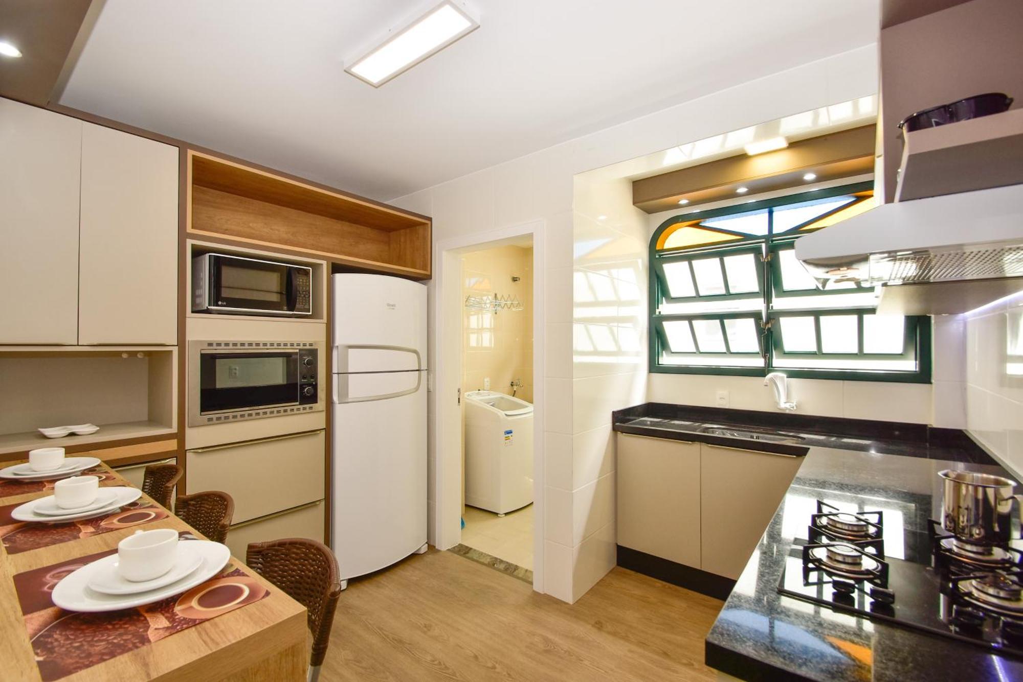 Cobertura Duplex 300m Da Praia, Canasvieiras N693 Apartamento *